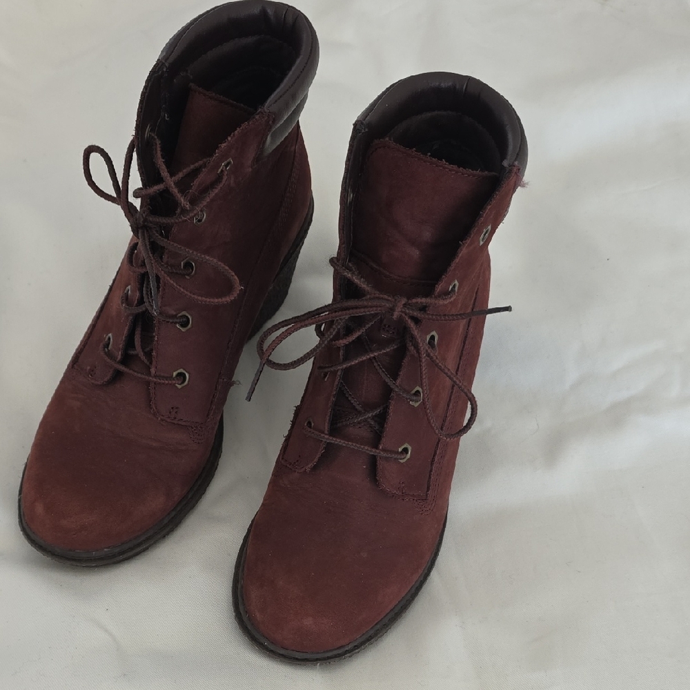 Timberland Women's Rich Deep Burgundy Lace-Up Boots